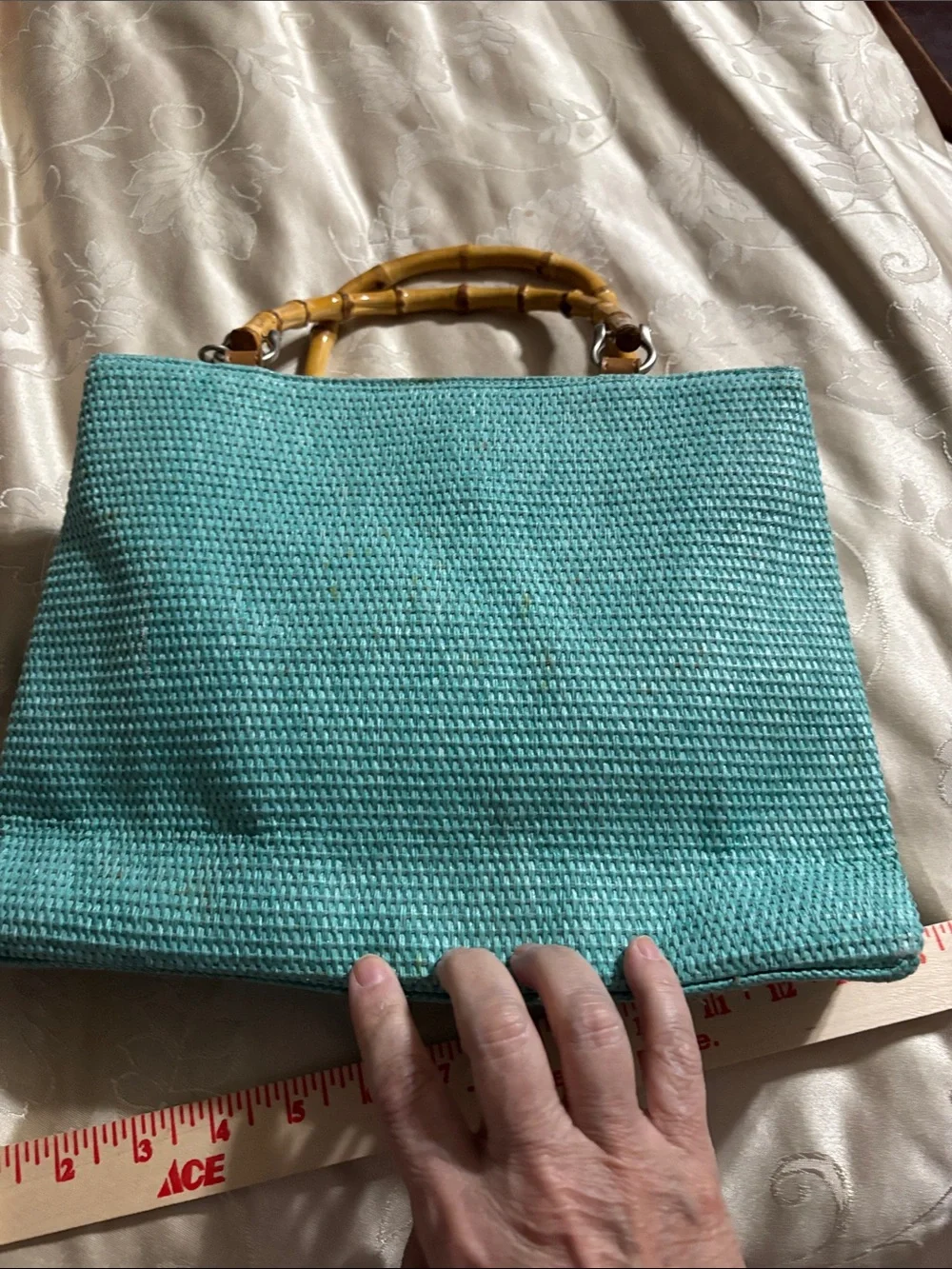 Fossil women tote